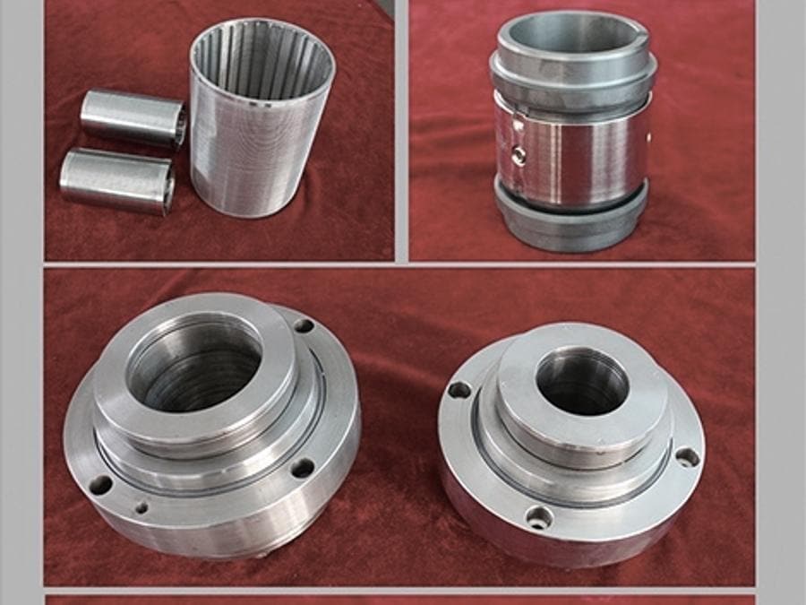 Mechanical seal cartridges and separator rings laid out on the assembly bench